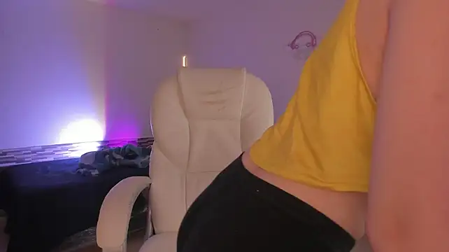 KittyVelve webcam