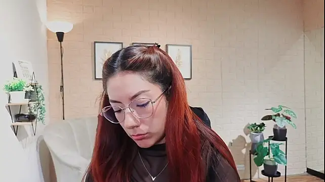 MissOffice_ webcam