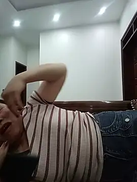 -Lytina- webcam