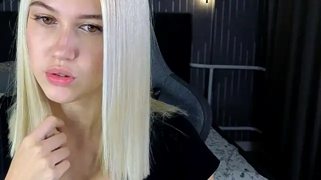ChloexBarbie webcam