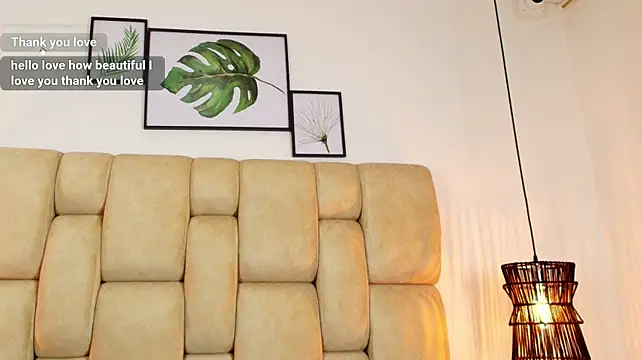 mila_saint1 webcam