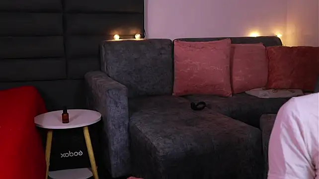 kathieandpovcock1 webcam