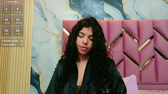 hotiergirl live cam on StripChat