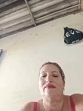 Sexy-Woman-Mature webcam