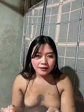 Naughty_Janna live cam on StripChat