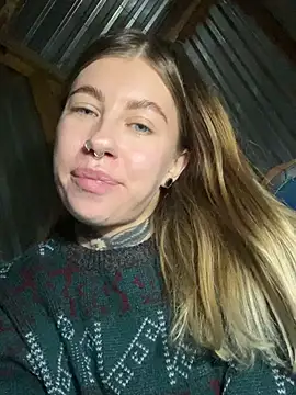 Nancyhot777 webcam