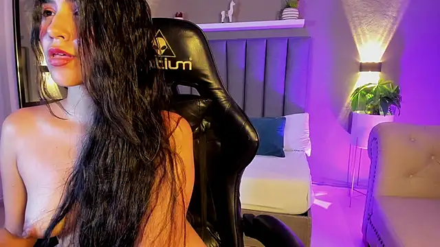 lunna_celeste webcam