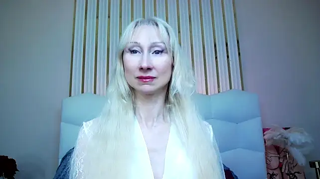 KissDreamm webcam