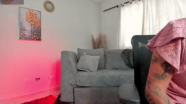 Naiely_Naides webcam