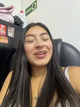 GemmaAnthonova webcam