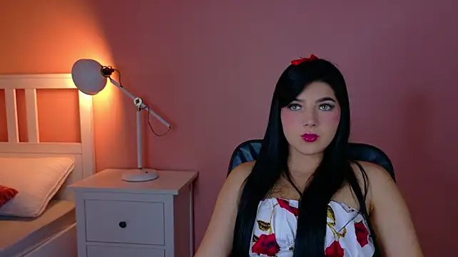 MiiaaVelvett__ live cam on StripChat