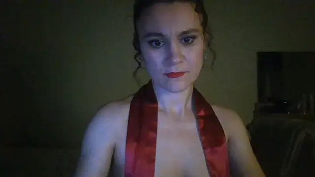 LunaNoirr webcam