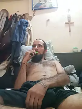 Hairy_mannn2 webcam