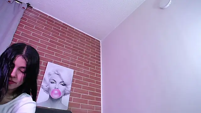 Alysrousmar webcam