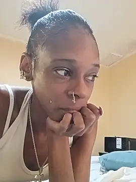 Jasmine_FullsShine webcam