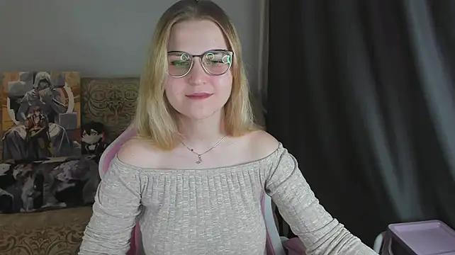 MissBrightShine webcam
