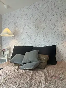 Natasha_Brm webcam