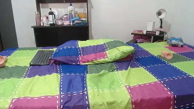 nathaly_jones_ webcam