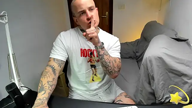 layneinchains webcam