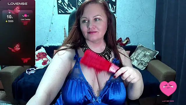 Nikki_March webcam