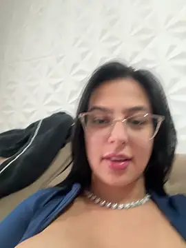 jujuarantes__2026 webcam