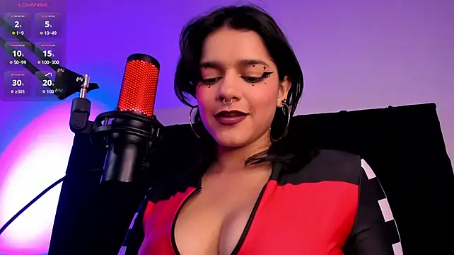Valeriekay__ webcam