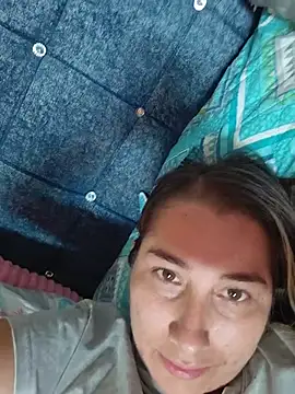 Lipzzy_sun20 webcam