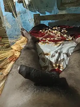 DirtyTop007 webcam