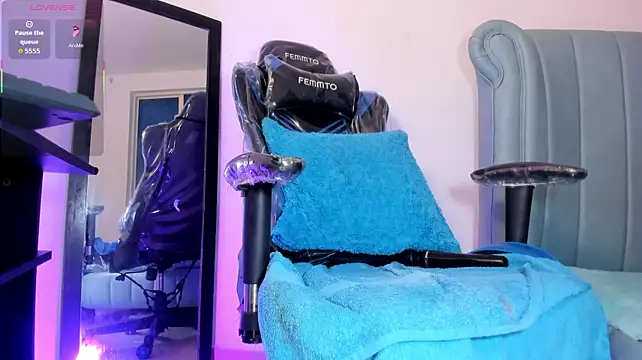 Chris_boy_ webcam