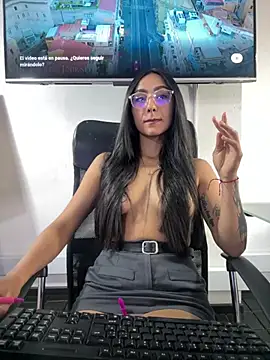 Amy_Kiitty_ webcam