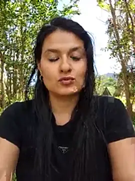 elena_jonees webcam