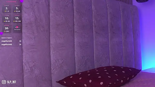 sara_lopee1 webcam
