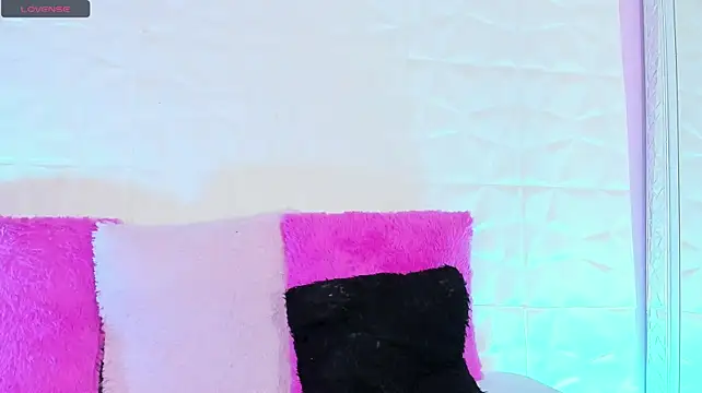 Ema_Jackson webcam