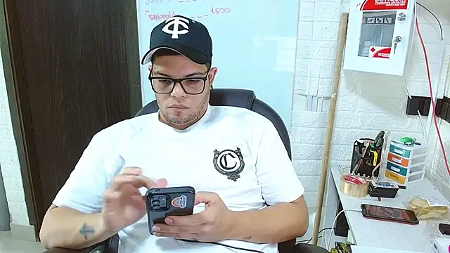 Realjoel01 webcam