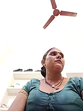 Nishababy12 webcam