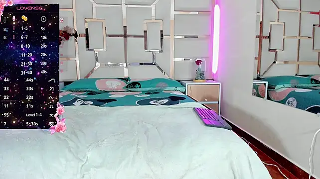 alejita_moon webcam