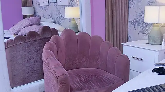 VioletMonroy webcam