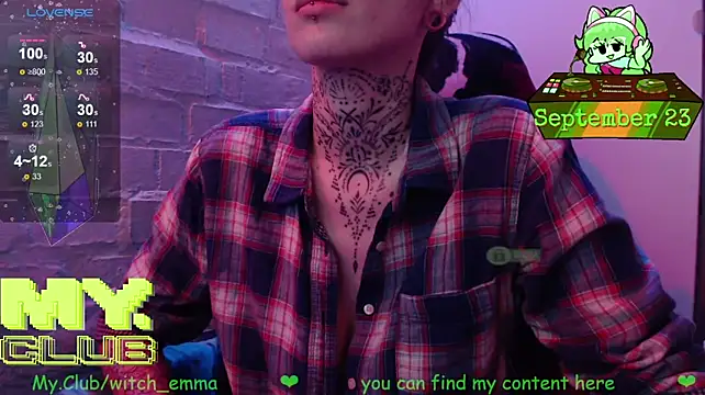 Witch_Emma webcam