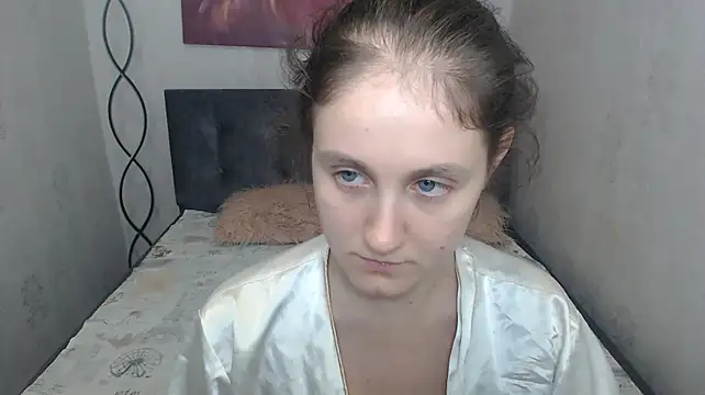 Holliy_Cooper webcam