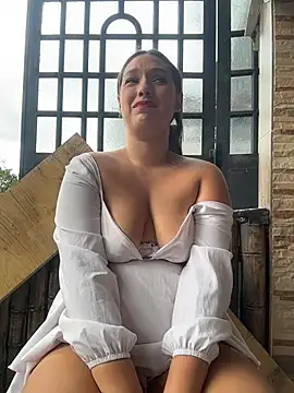 Naughty-Samanta-