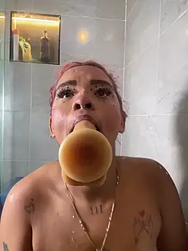 lorena gomezz1