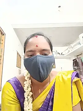 Tamil_Sangeetha live cam on StripChat