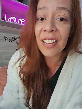 AnittaRed live cam on StripChat