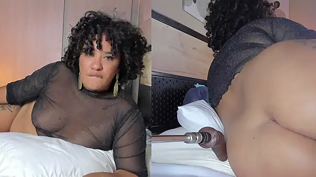 cinnamon_afrodit live cam on StripChat