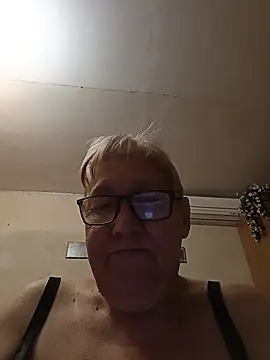 Molli1408 webcam