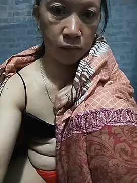Linda-04 webcam