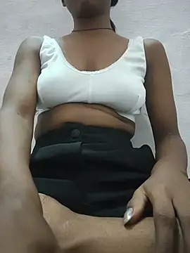 Black_beautyqueen webcam