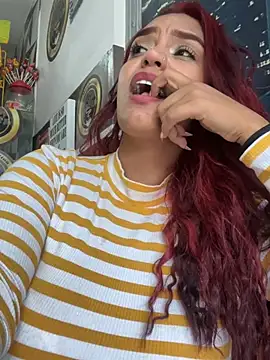 Sara-77 webcam