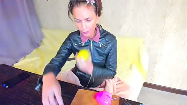 Elizabe_th webcam