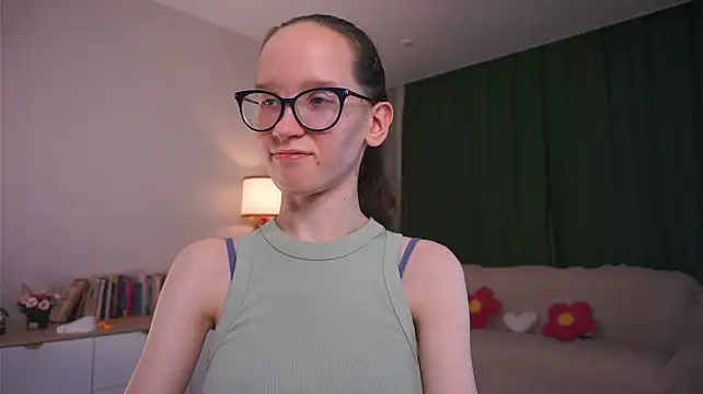 BettyBrowni webcam